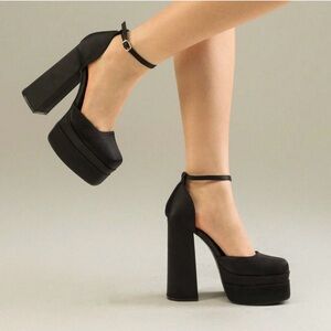 Dream Pairs Black Platform Heels